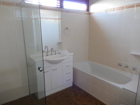 Golden Gate Resort - E Caravan Parks 26