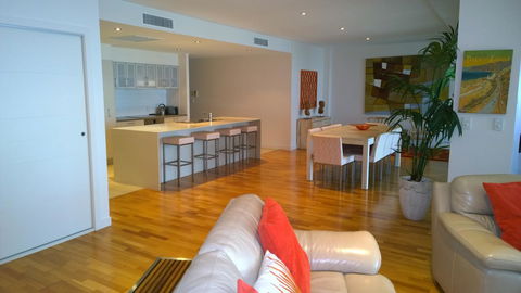 Coral Cove Apartments - E Caravan Parks 29