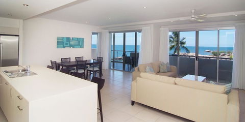 Coral Cove Apartments - E Caravan Parks 17