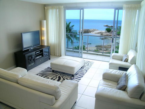 Coral Cove Apartments - E Caravan Parks 13