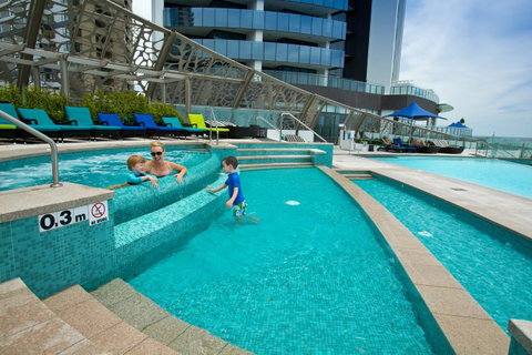 Peppers Soul Surfers Paradise - E Caravan Parks 27