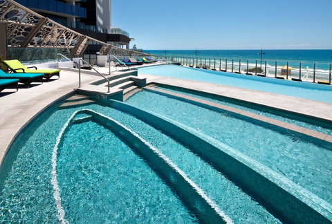 Peppers Soul Surfers Paradise - E Caravan Parks 7