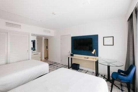 Voco Gold Coast, An IHG Hotel - E Caravan Parks 5