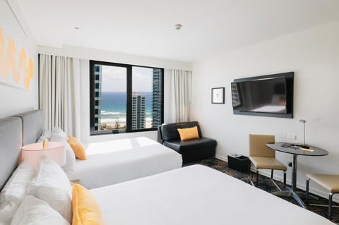 Voco Gold Coast, An IHG Hotel - E Caravan Parks 3