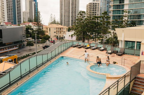 Voco Gold Coast, An IHG Hotel - E Caravan Parks 13