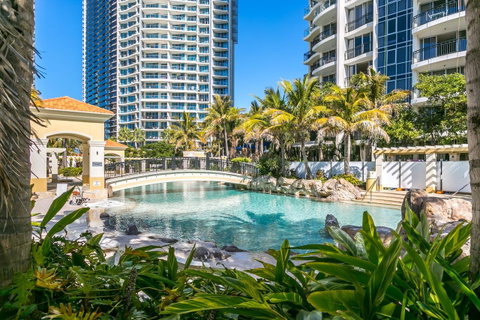 PeepSleep Chevron Towers - E Caravan Parks 0