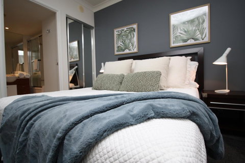 PeepSleep Chevron Towers - E Caravan Parks 9