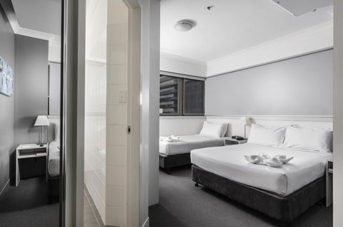 George Williams Hotel - E Caravan Parks 33