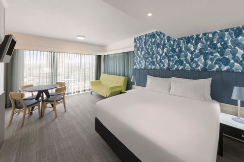 Vibe Hotel Gold Coast - E Caravan Parks 37