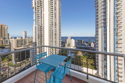 Vibe Hotel Gold Coast - E Caravan Parks 4
