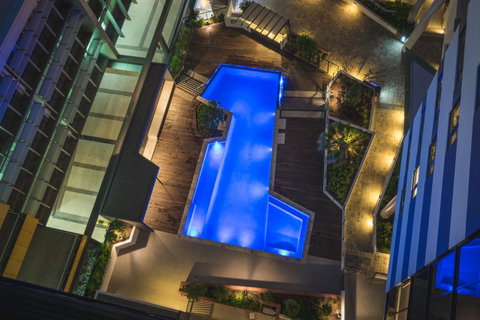 Arena Apartments By CLLIX - E Caravan Parks 2