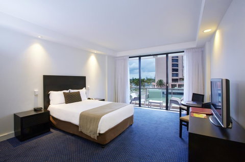 Crowne Plaza Surfers Paradise, An IHG Hotel - E Caravan Parks 20