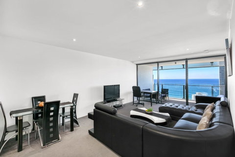 Circle On Cavill, Apartments And Sub Penthouses - We Accommodate - E Caravan Parks 24