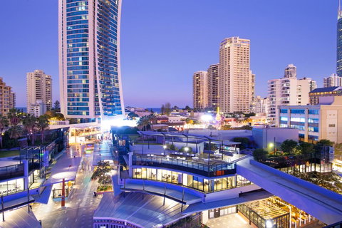 Circle On Cavill, Apartments And Sub Penthouses - We Accommodate - E Caravan Parks 35