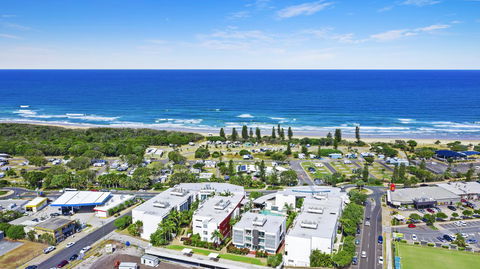 Element On Coolum Beach - E Caravan Parks 0