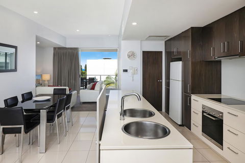 Element On Coolum Beach - E Caravan Parks 10
