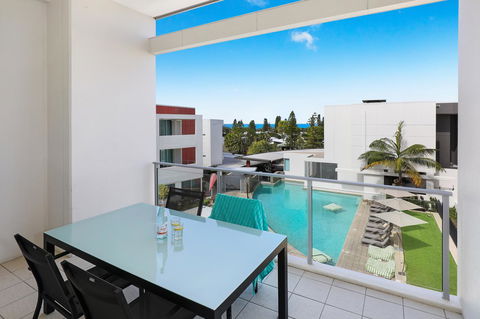 Element On Coolum Beach - E Caravan Parks 1