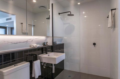 Opera Apartments South Brisbane - E Caravan Parks 30