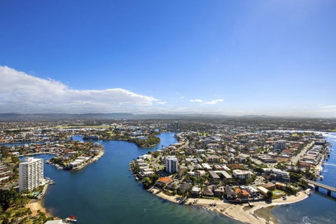 Circle On Cavill 2, 3, 4 & 5 Bedroom SkyHomes & SUB PENTHOUSES By Gold Coast Holidays - E Caravan Parks 43