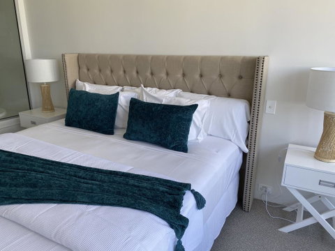Circle On Cavill 2, 3, 4 & 5 Bedroom SkyHomes & SUB PENTHOUSES By Gold Coast Holidays - E Caravan Parks 11