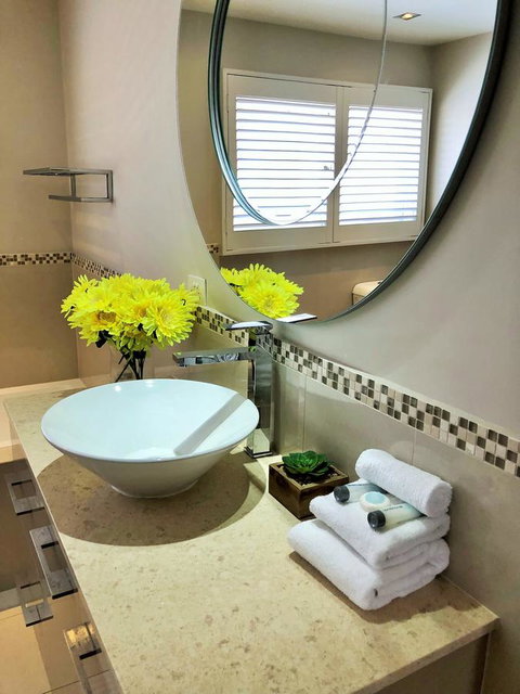 Riverfront Dream - E Caravan Parks 26