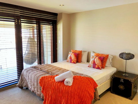 Riverfront Dream - E Caravan Parks 31