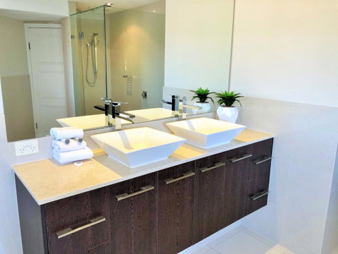 Riverfront Dream - E Caravan Parks 29