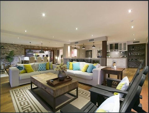 Riverfront Dream - E Caravan Parks 3
