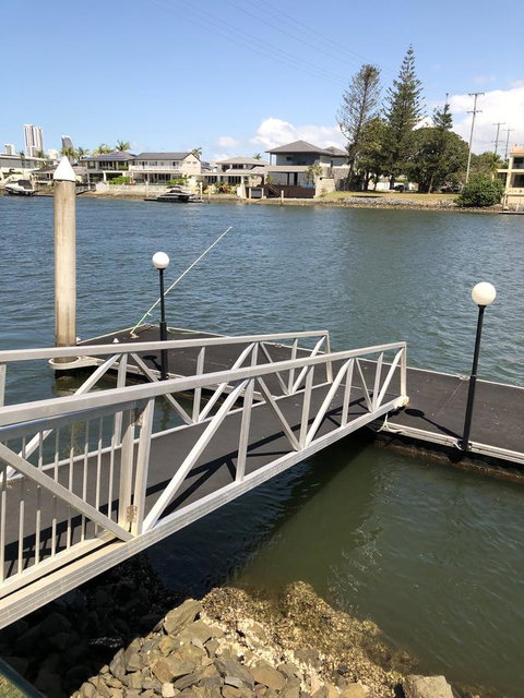 Riverfront Dream - E Caravan Parks 25