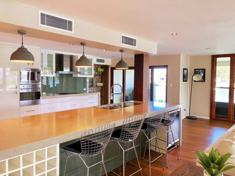 Riverfront Dream - E Caravan Parks 16