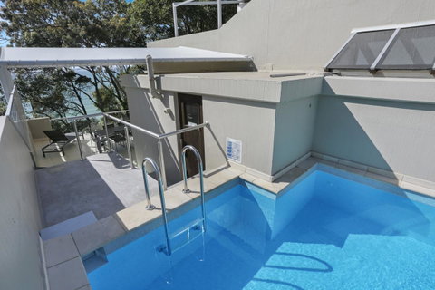 Little Cove Court - E Caravan Parks 31
