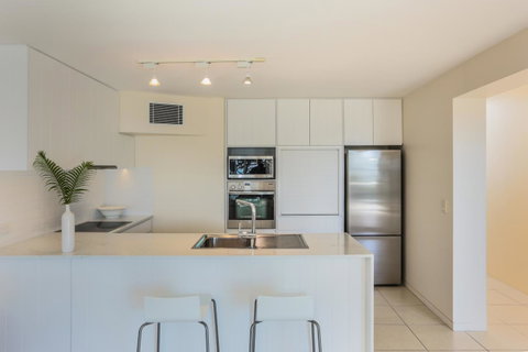 Little Cove Court - E Caravan Parks 18