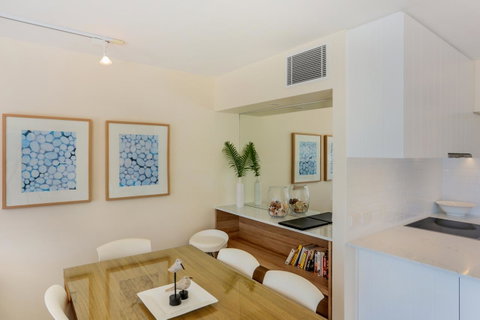 Little Cove Court - E Caravan Parks 22