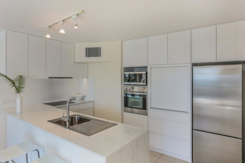 Little Cove Court - E Caravan Parks 19