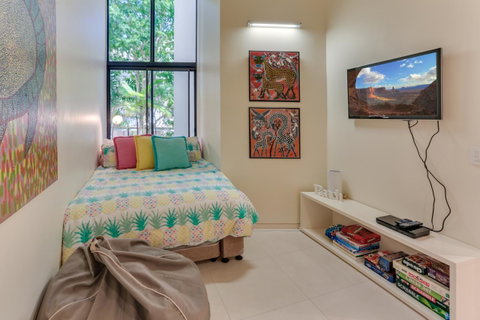 Little Cove Court - E Caravan Parks 37
