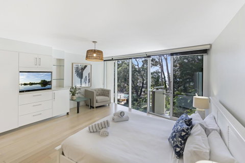 Little Cove Court - E Caravan Parks 10