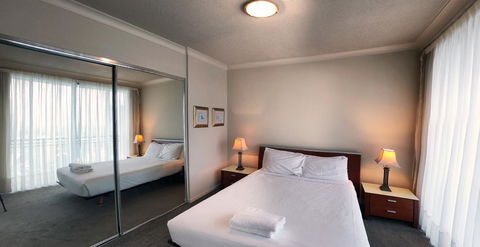 Private 2 Bedroom Apartment @ Chevron Towers - E Caravan Parks 6