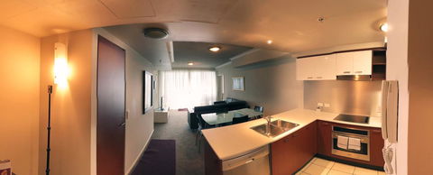 Private 2 Bedroom Apartment @ Chevron Towers - E Caravan Parks 8