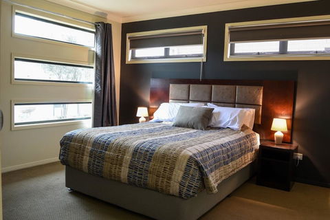 Atricom - E Caravan Parks 1