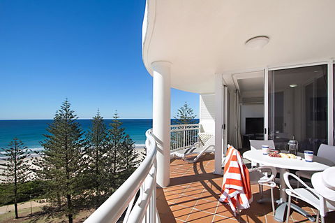 ULTIQA Burleigh Mediterranean Resort - E Caravan Parks 32