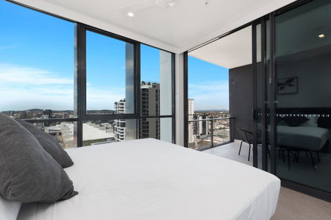 Hope Street Apartments By CLLIX - E Caravan Parks 1