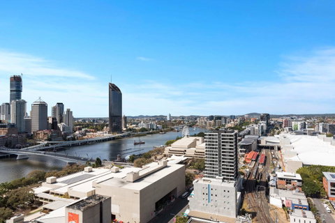 Hope Street Apartments By CLLIX - E Caravan Parks 30
