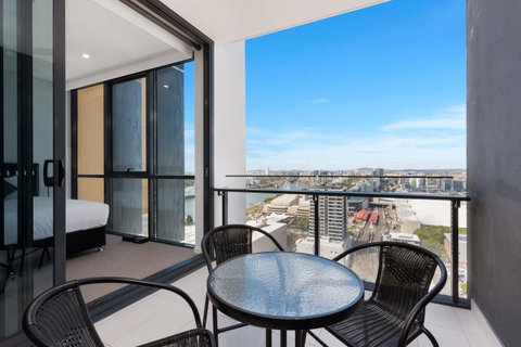 Hope Street Apartments By CLLIX - E Caravan Parks 26