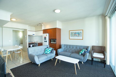 Chevron Renaissance - Private Apartments - E Caravan Parks 37