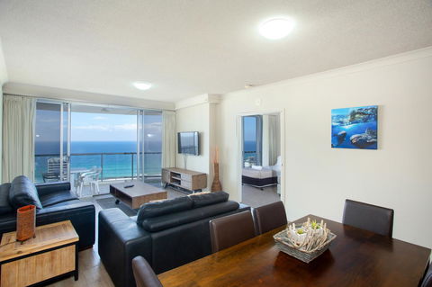 Chevron Renaissance - Private Apartments - E Caravan Parks 1