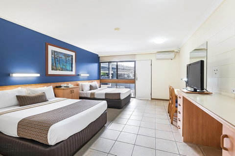 Reef Gateway Hotel - E Caravan Parks 4