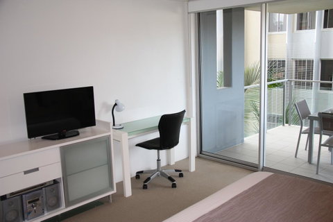 Allegro Apartments - E Caravan Parks 15