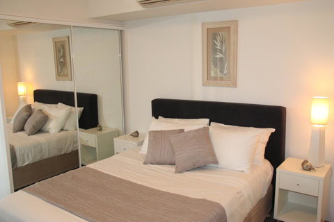 Allegro Apartments - E Caravan Parks 13