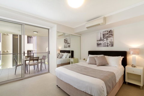Allegro Apartments - E Caravan Parks 18