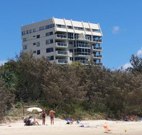 84 The Spit Holiday Apartments